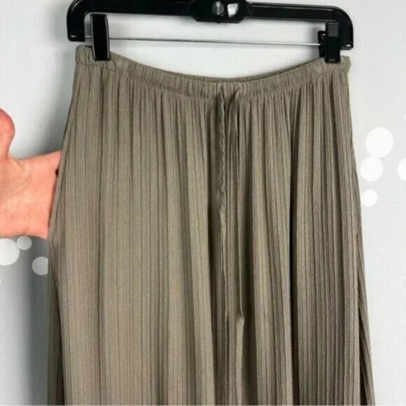 Eileen Fisher Fluid Drape Skirt Set Size S - Picture 9 of 12